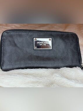 Michael Kors Black Leather Zip Wallet with Silver Plaque